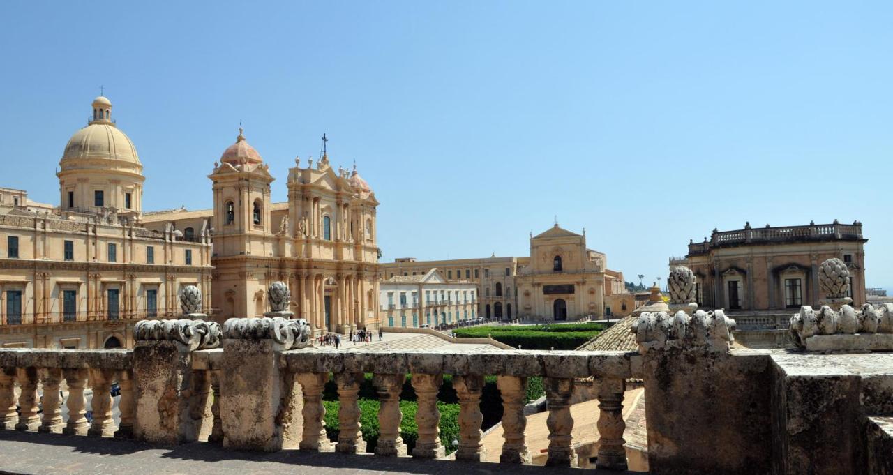 Casa Vacanze La Collinetta Lavanda Villa Noto Exteriör bild